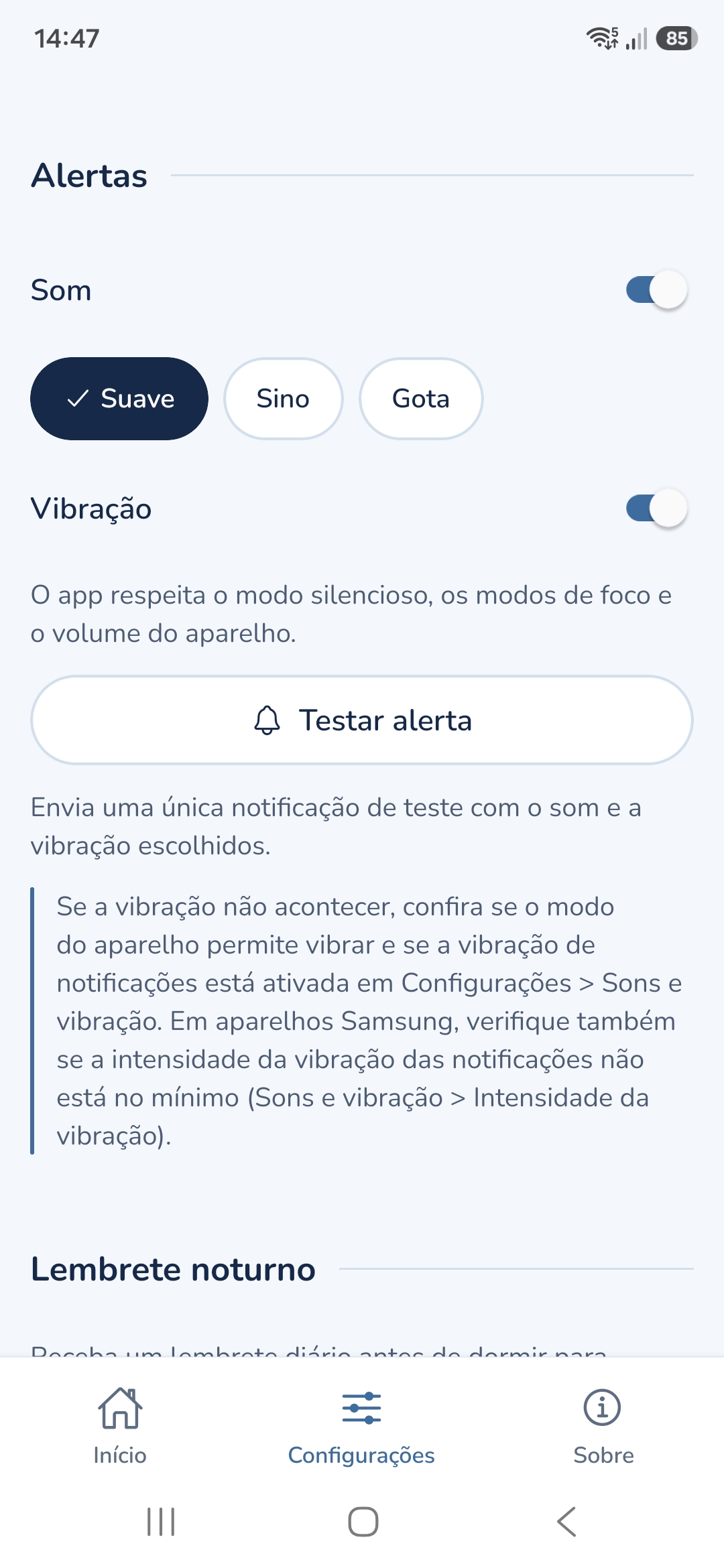 Configurações de alertas, no tema claro: som Suave selecionado, vibração ativada e botão para testar o alerta.